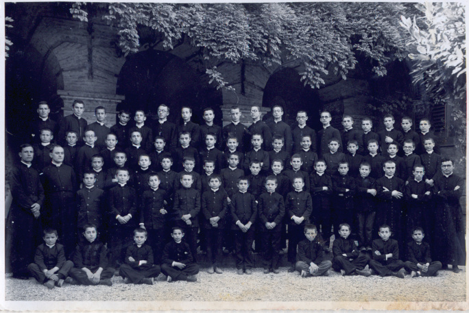 foto di gruppo dei seminaristi del 1939